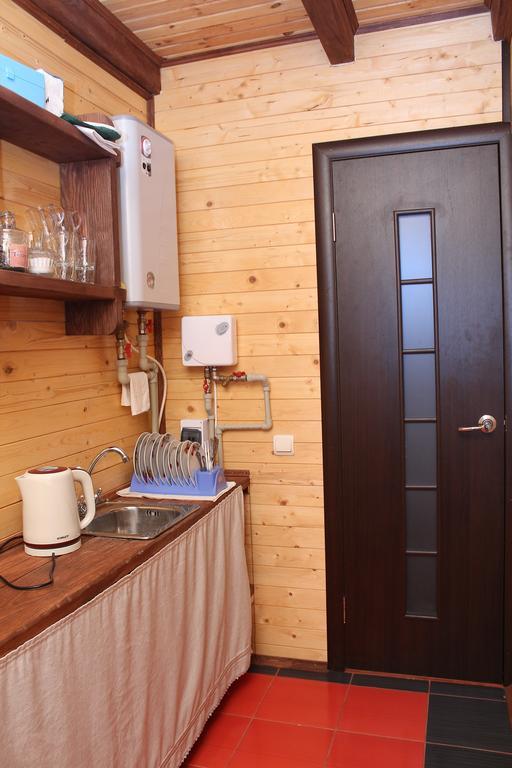 Usadba Kupalinka Hotel Ostrovo Habitación foto