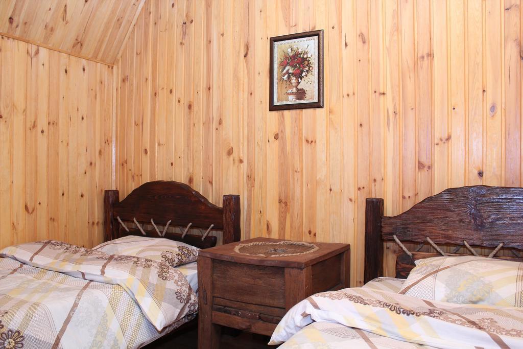 Usadba Kupalinka Hotel Ostrovo Habitación foto